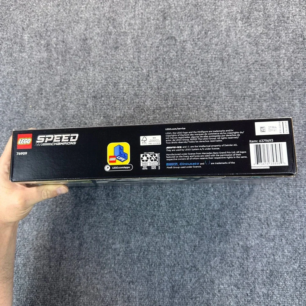LEGO Speed Champions Mercedes AMG F1‎ W12 E & Project One Set 76909 9+ Retired